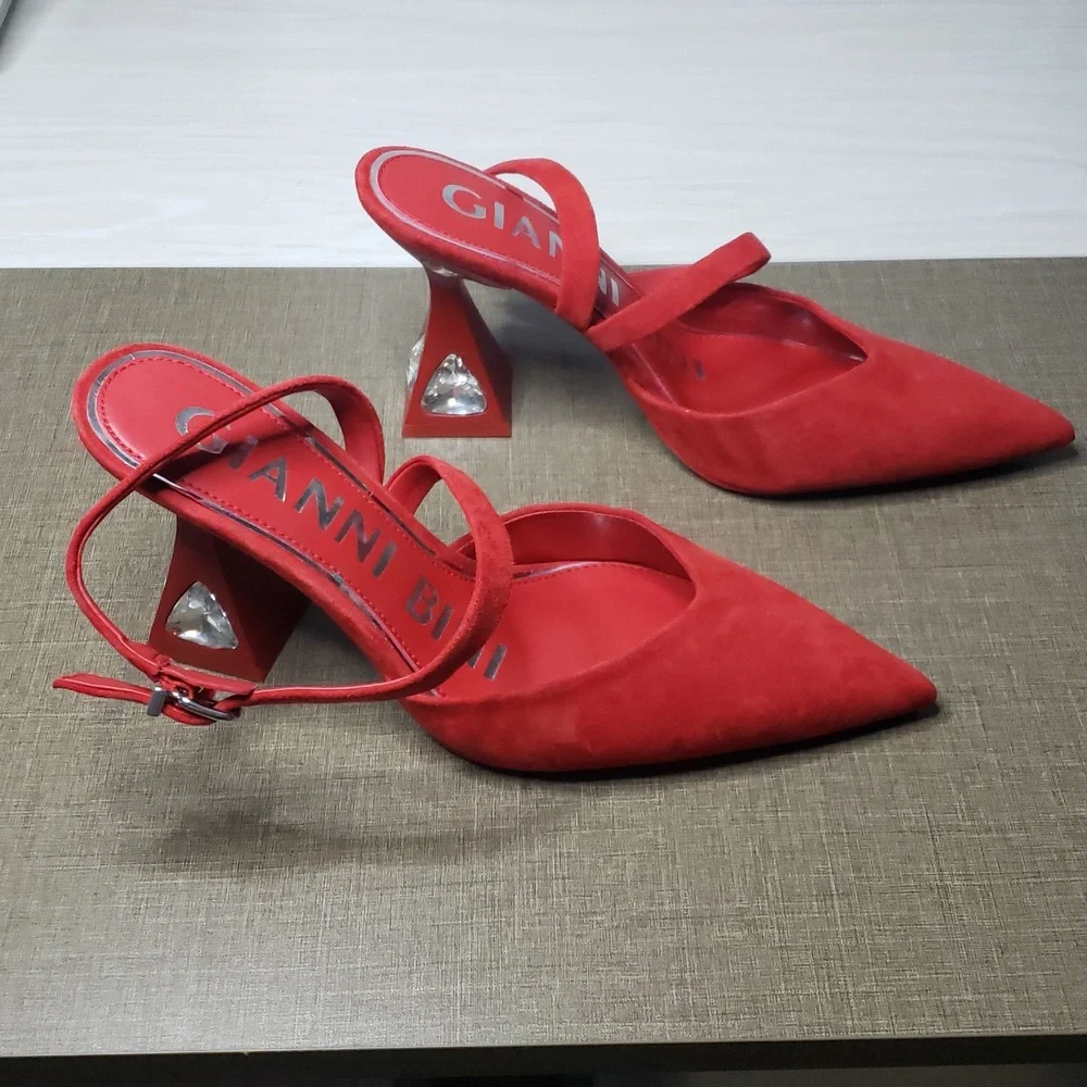 Gianni Bini Tallia Red Suede Asymmetrical Jewel Embellished Pumps SZ 6.5 NEW‎